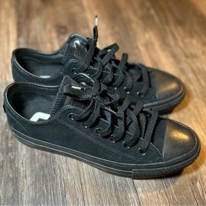 Converse Chuck Taylor Pro (Unisex)